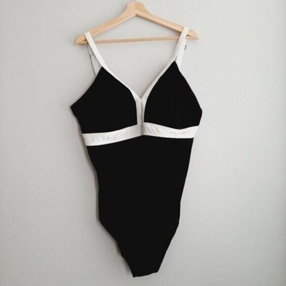 KRISTA - NWOT One Piece Swimsuit Colorblock B&W Sz 24 W D - Picture 4 of 12